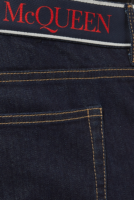 بنطال جينز بشريط بشعار الماركة